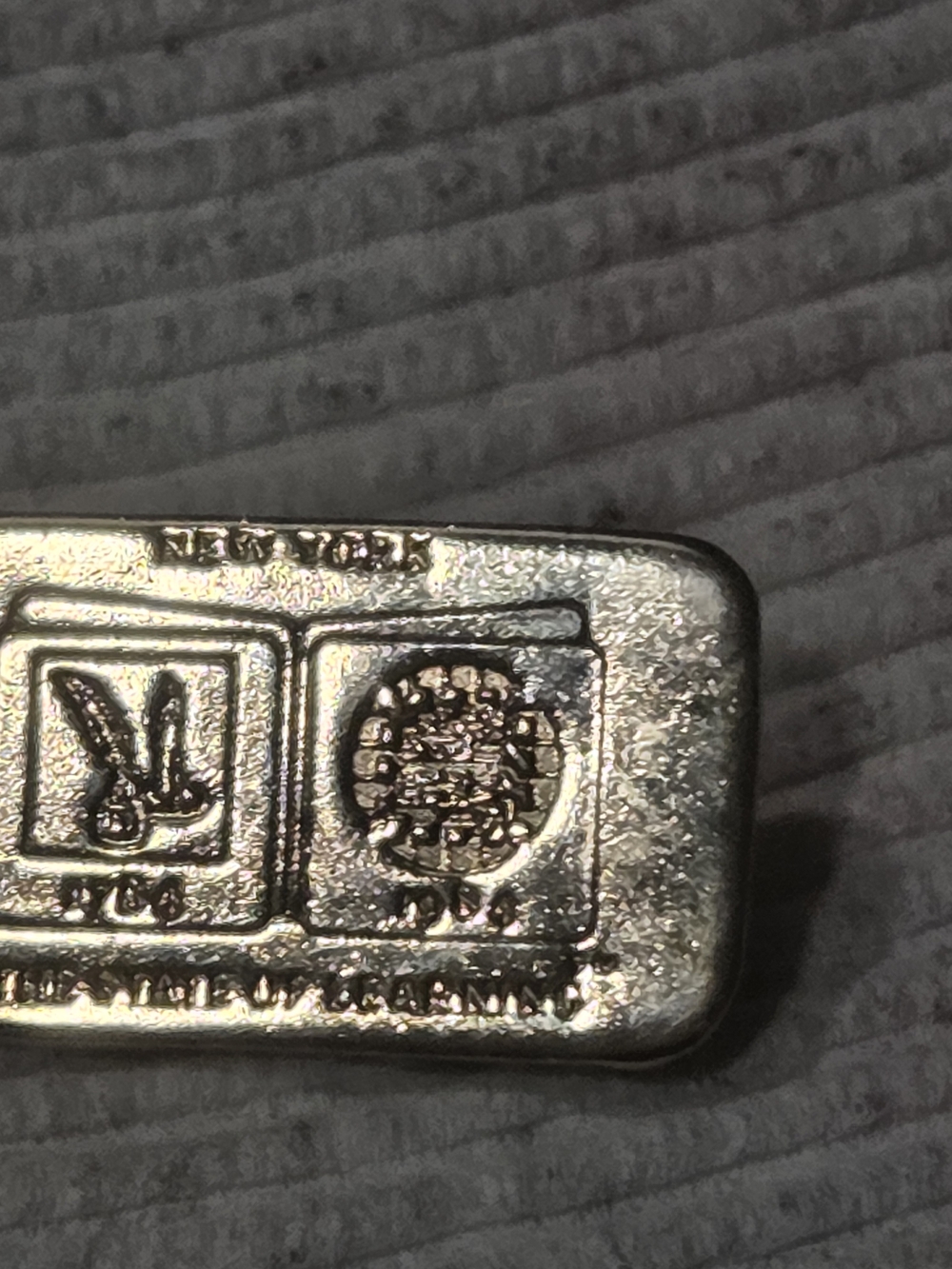NY STATE OF LEARNING BICENTENIAL PIN